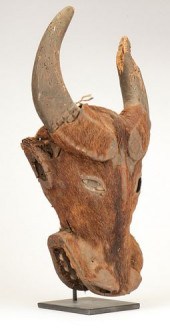 AFRICAN BAMUN BULL MASKAfrican
