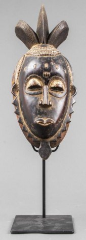AFRICAN BAULE MASK, C?TE D'IVO