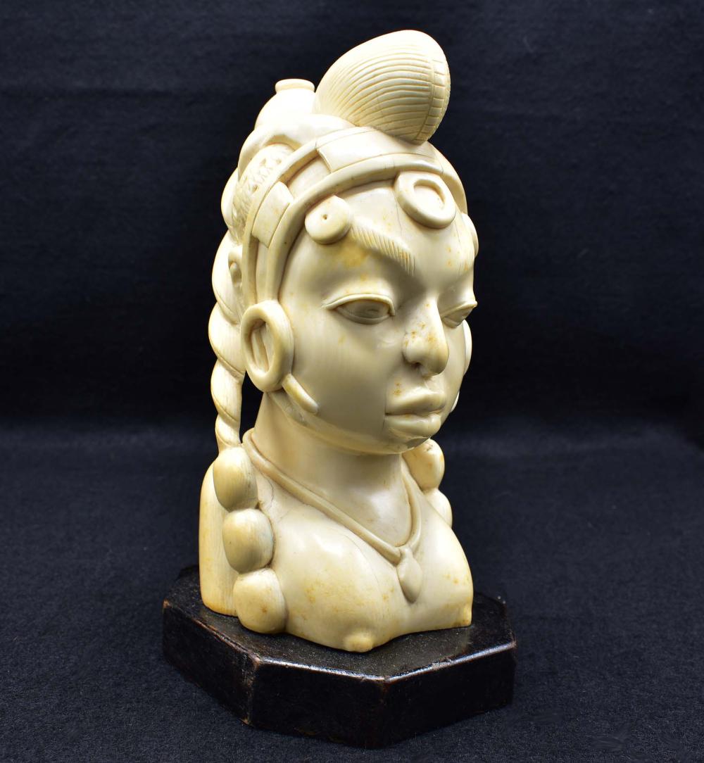 AFRICAN BUST OF A TRIBAL