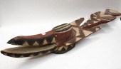 AFRICAN CARVED AND PAINTED WOO