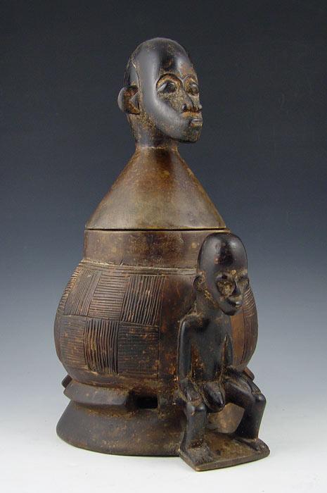 AFRICAN CARVED FIGURAL WOOD POT /