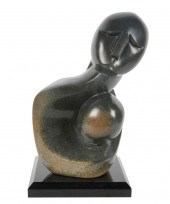 AFRICAN CARVED STONE FIGUREAfr