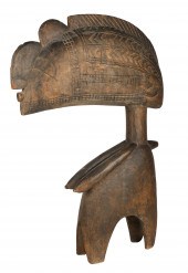 African carved wood female bus