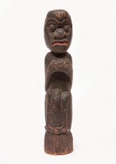AFRICAN CARVED WOOD FIGUREAfri