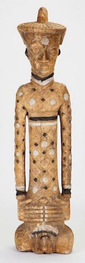 AFRICAN CARVED WOOD FIGUREAfri