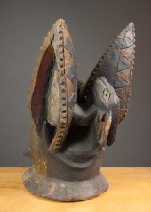 AFRICAN CARVED WOOD HEADDRESS