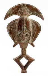 AFRICAN KOTA BRASS MOUNTED WOO