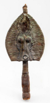 AFRICAN KOTA BRASS MOUNTED WOO