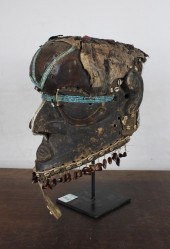 AFRICAN KUBA BWOOM MASK ON STA