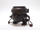 AFRICAN KUBA TRIBE FIGURAL CAR