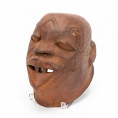 AFRICAN MAKONDE LIGHT WOOD HEL