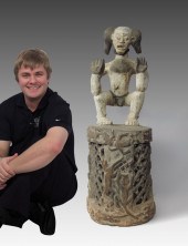 AFRICAN PUNU WHITE FIGURE ON S