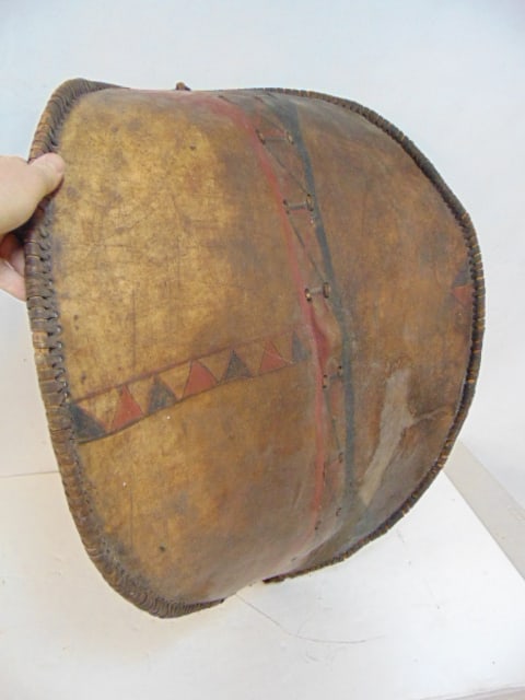 AFRICAN SHIELD ATTRIBUTED TO MAASAI