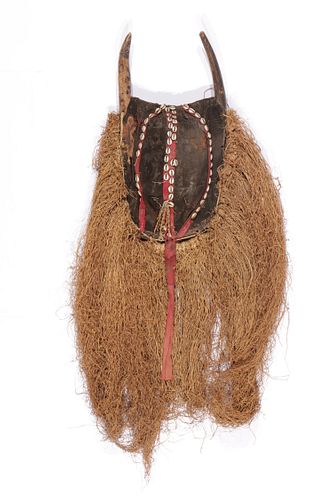 AFRICAN TOMA HORNED RELIQUARY,