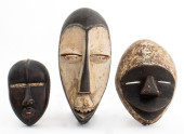AFRICAN TRIBAL CARVED WOOD MAS