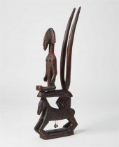 AFRICAN TRIBAL WOOD FIGURE ATO