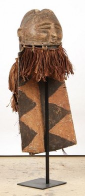 AFRICAN ZANDE HELMET MASK, DRC
