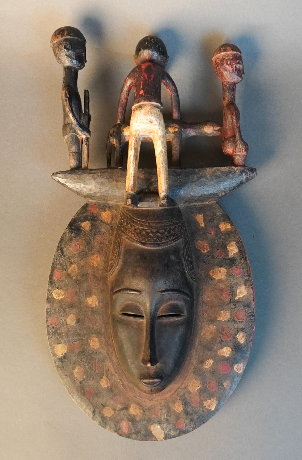 AFRICAN/OCEANIC CARVED AND
