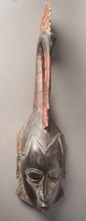 AFRICAN/OCEANIC CARVED WOOD FI
