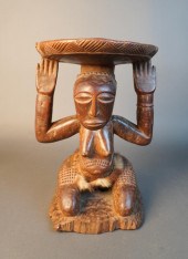AFRICAN/OCEANIC CARVED WOOD KN