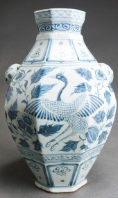 AFTER YUAN DYNASTY CHINESE BLU