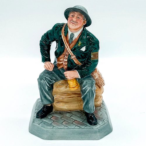 AIR RAID PRECAUTION WARDEN HN4555 -