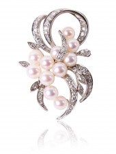 AKOYA PEARL AND DIAMOND 14K WH