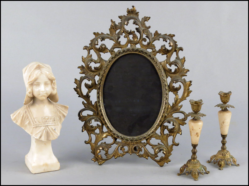 ALABASTER BUST OF A YOUNG MAIDEN.