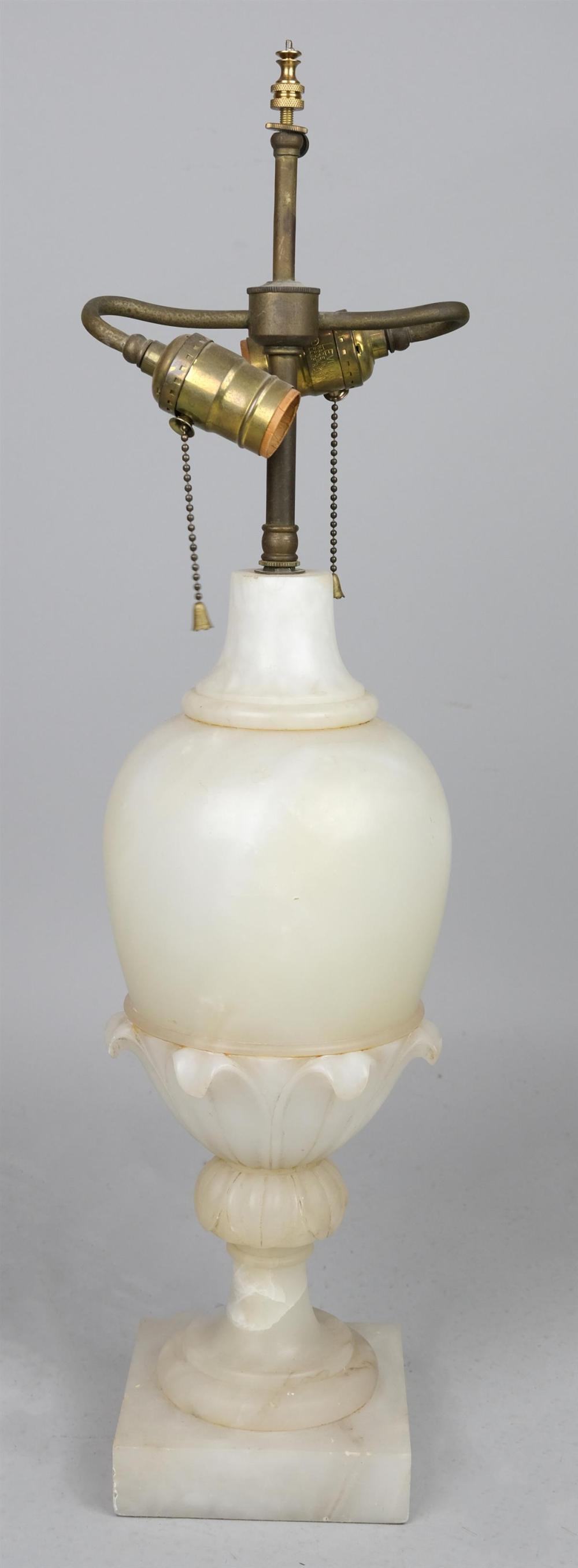 ALABASTER VASIFORM TABLE