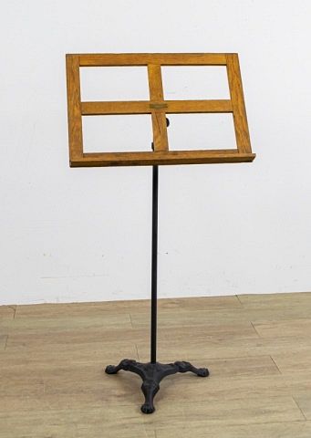 ALBERT V MERTES MUSIC STAND ON