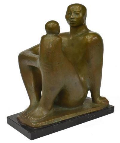 ALBERTO DE LA VEGA MOTHER & CHILD