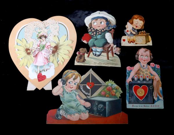 ALBUM WITH 57 VINTAGE & ANTIQUE