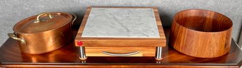 Alexander cutting board with a