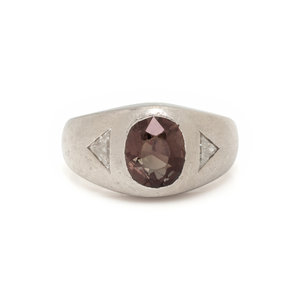 ALEXANDRITE AND DIAMOND RING