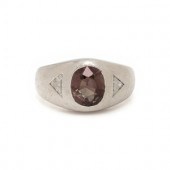 ALEXANDRITE AND DIAMOND RING
C