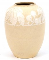 ALICE HAGEN POTTERY VASE FOLIA