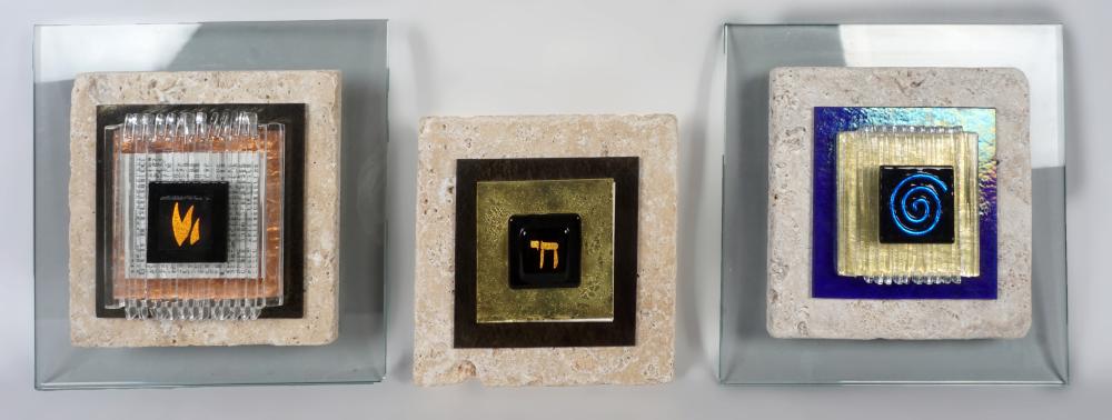 ALICIA KELEMEN K4 GLASS TILE