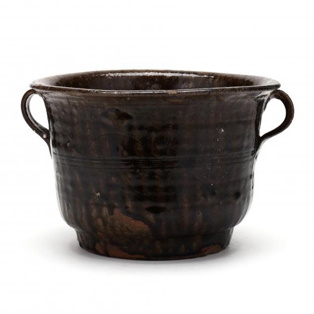 ALKALINE GLAZED CHAMBER POT,