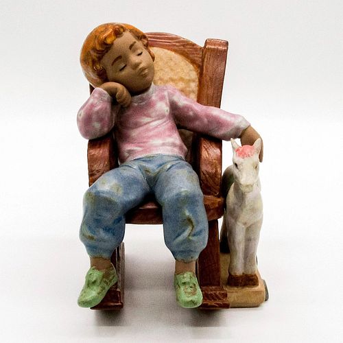 ALL TUCKERED OUT 12321 - LLADRO