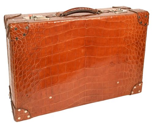 ALLIGATOR SUITCASEAlligator