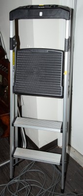 ALUMINUM LADDER & LADDER EXTEN