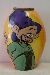 AMADIO SMITH CERAMIC DOPEY VAS