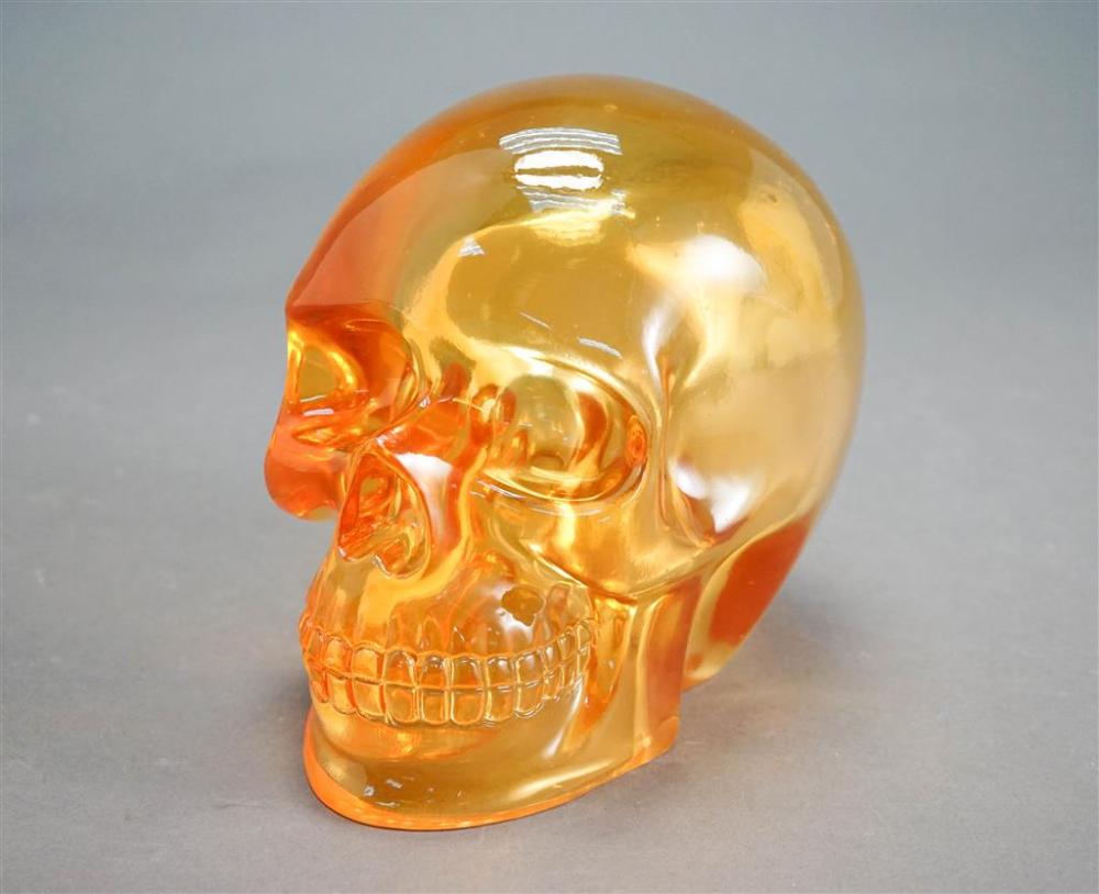 AMBER RESIN SKULL, H: 7 INAmber