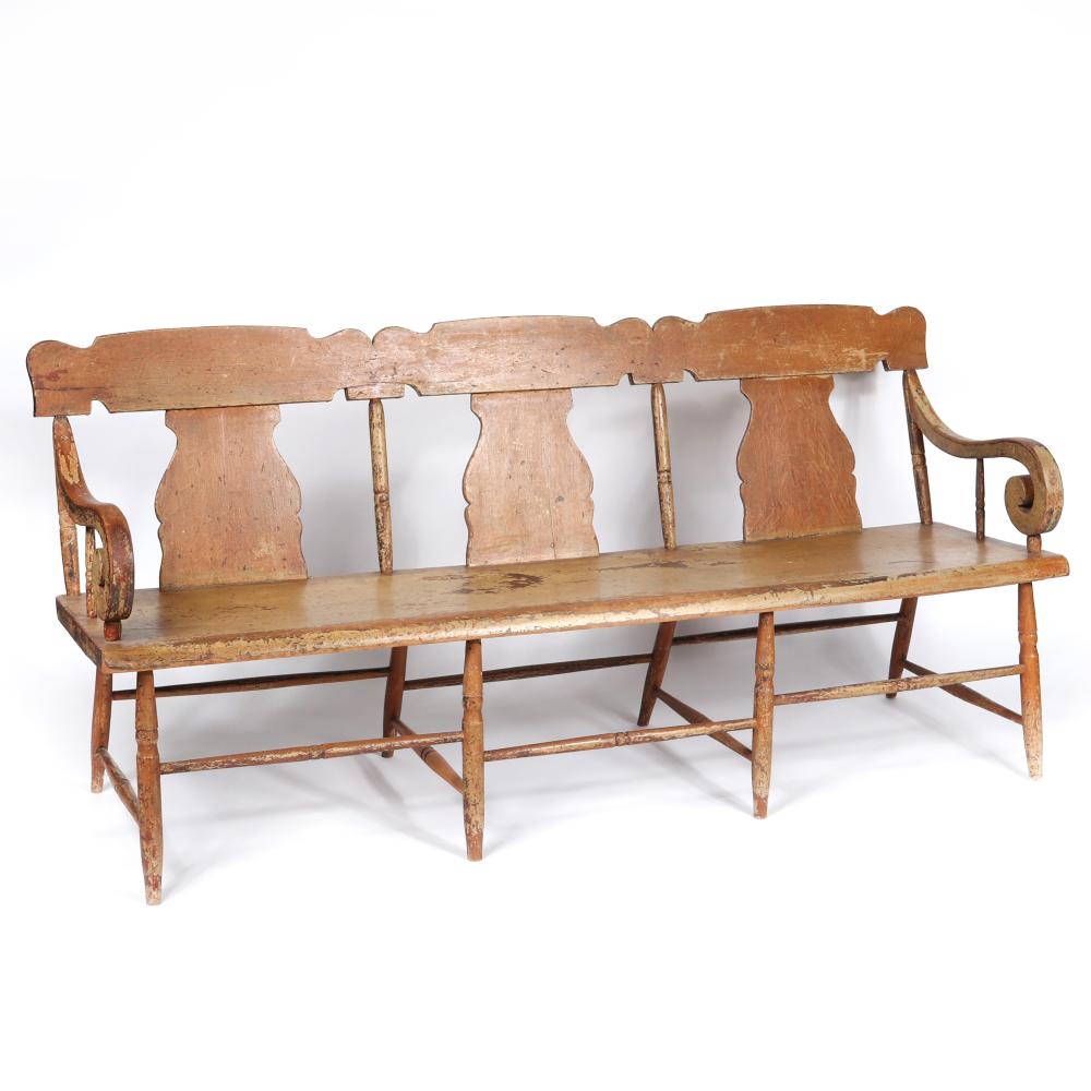 AMERICAN ANTIQUE PRIMITIVE