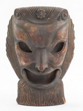 AMERICAN ART DECO CERAMIC MASK