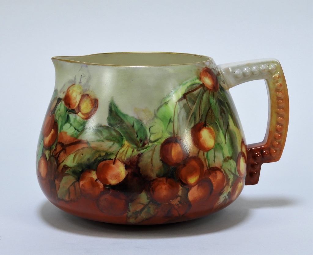AMERICAN BELLEEK PEACHES LEMONADE