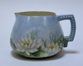 AMERICAN BELLEEK WATER LILIES