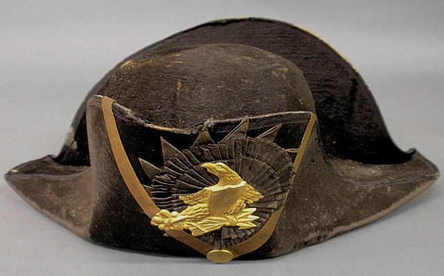 American black fur tricorne militia