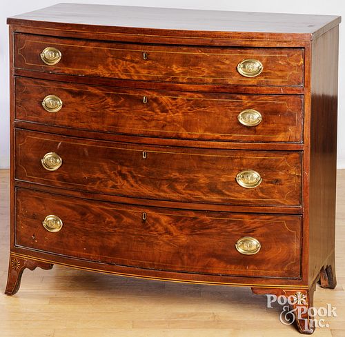 AMERICAN BOWFRONT HEPPLEWHITE CHEST