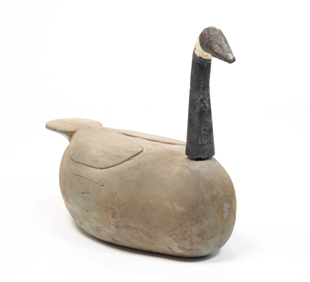 AMERICAN CANADA GOOSE DECOY. Mid